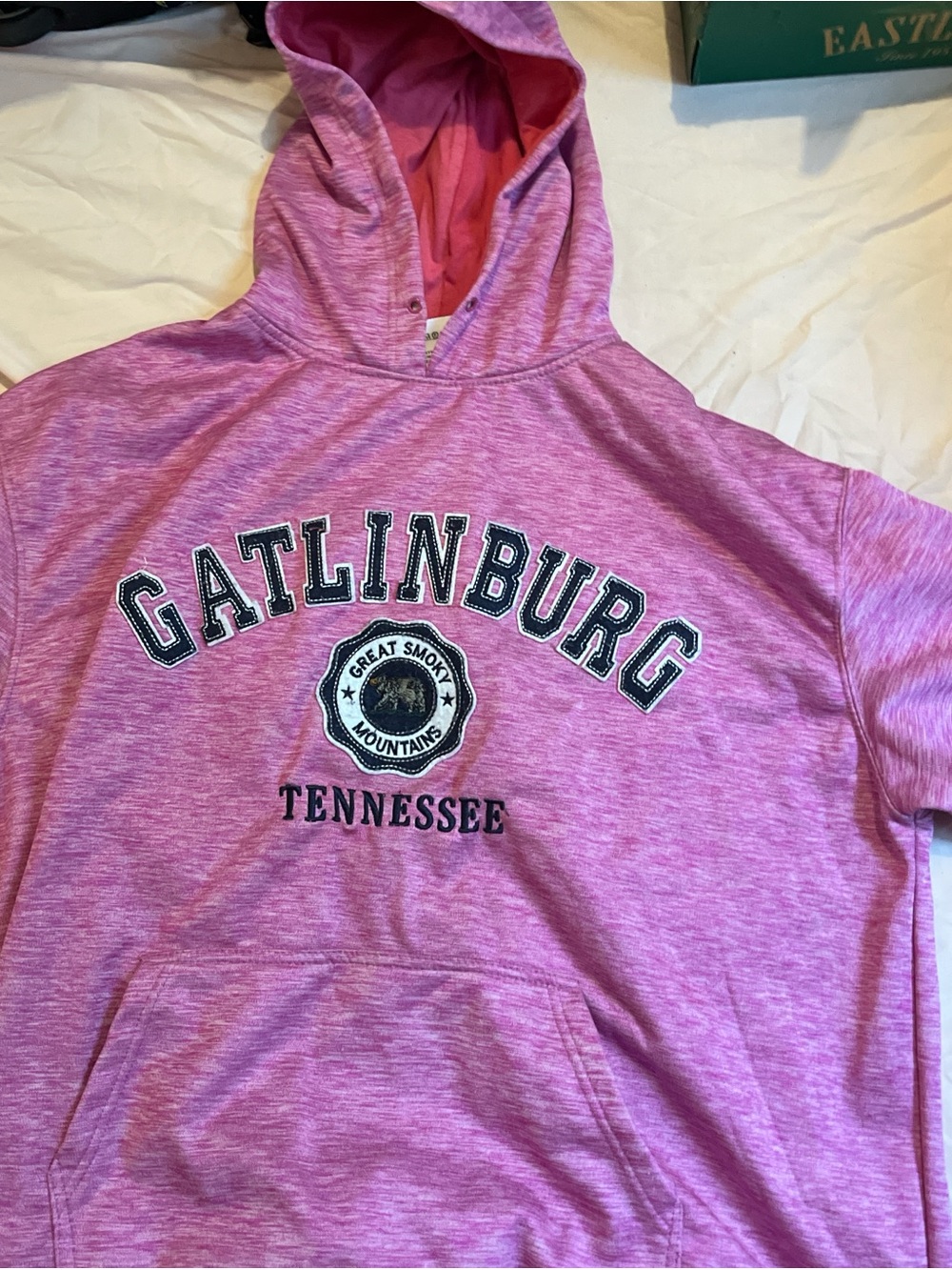 Gatlinburg Tennessee Pink Heather Pullover Sweatshirt